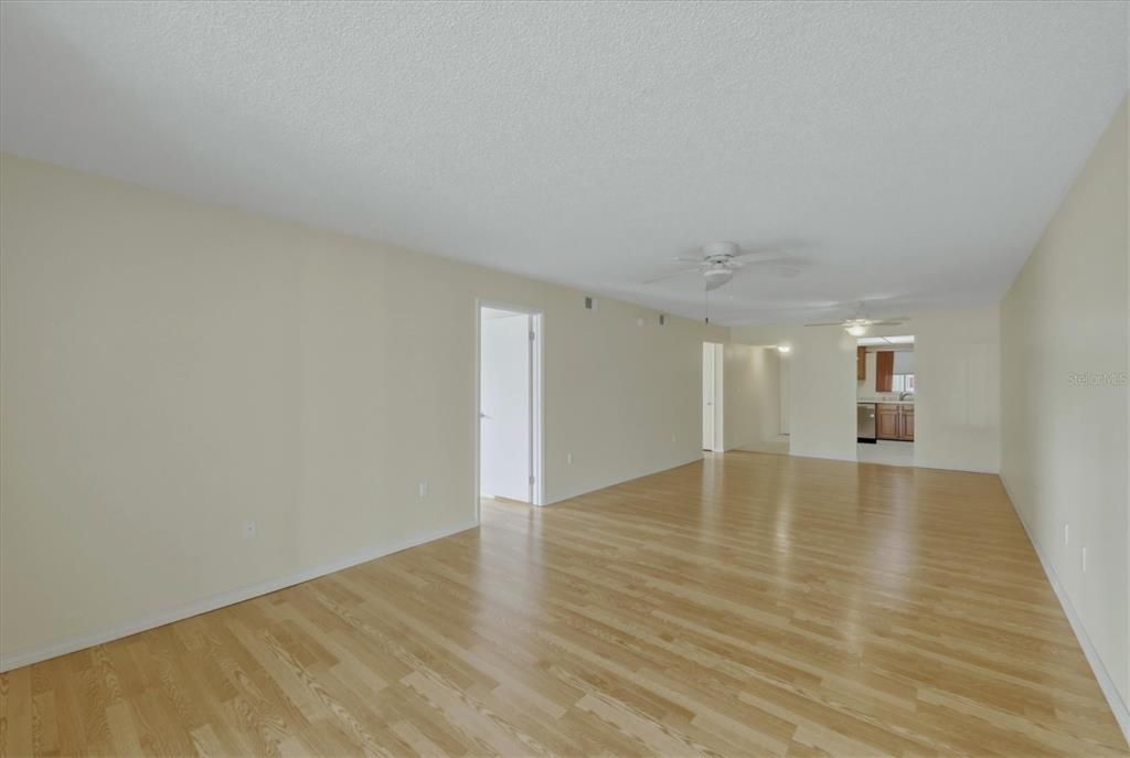 For Rent: $1,500 (2 beds, 2 baths, 1144 Square Feet)