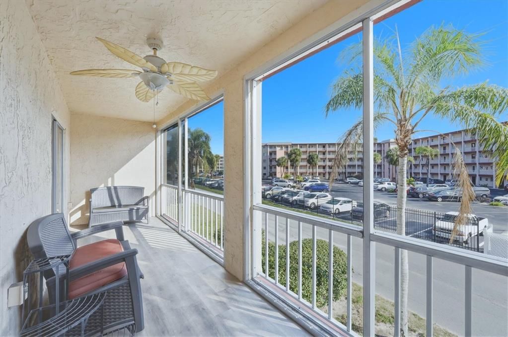 For Rent: $1,500 (2 beds, 2 baths, 1144 Square Feet)