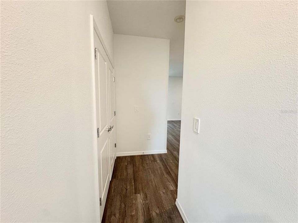 В аренду: $2,295 (3 спален, 2 ванн, 1564 Квадратных фут)