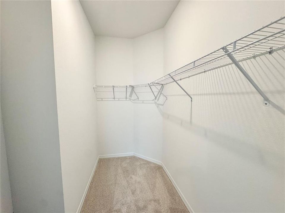 В аренду: $2,295 (3 спален, 2 ванн, 1564 Квадратных фут)