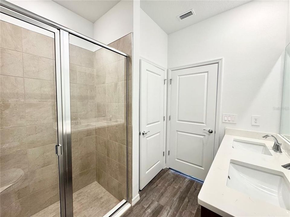В аренду: $2,295 (3 спален, 2 ванн, 1564 Квадратных фут)