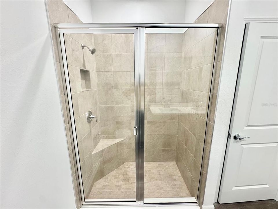 В аренду: $2,295 (3 спален, 2 ванн, 1564 Квадратных фут)
