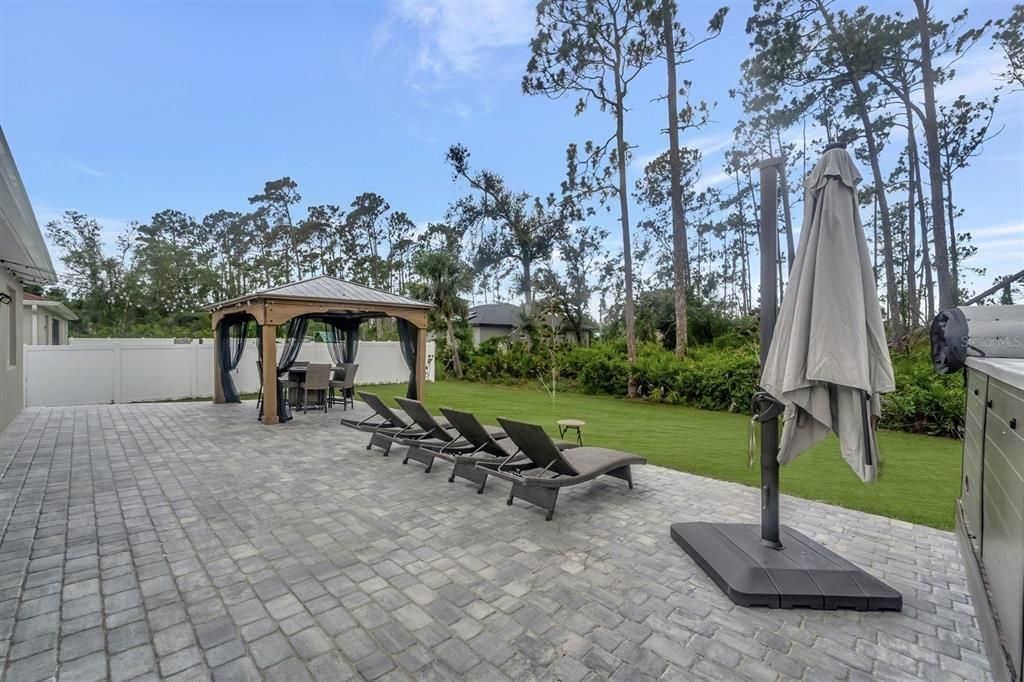 For Sale: $359,000 (3 beds, 2 baths, 1631 Square Feet)