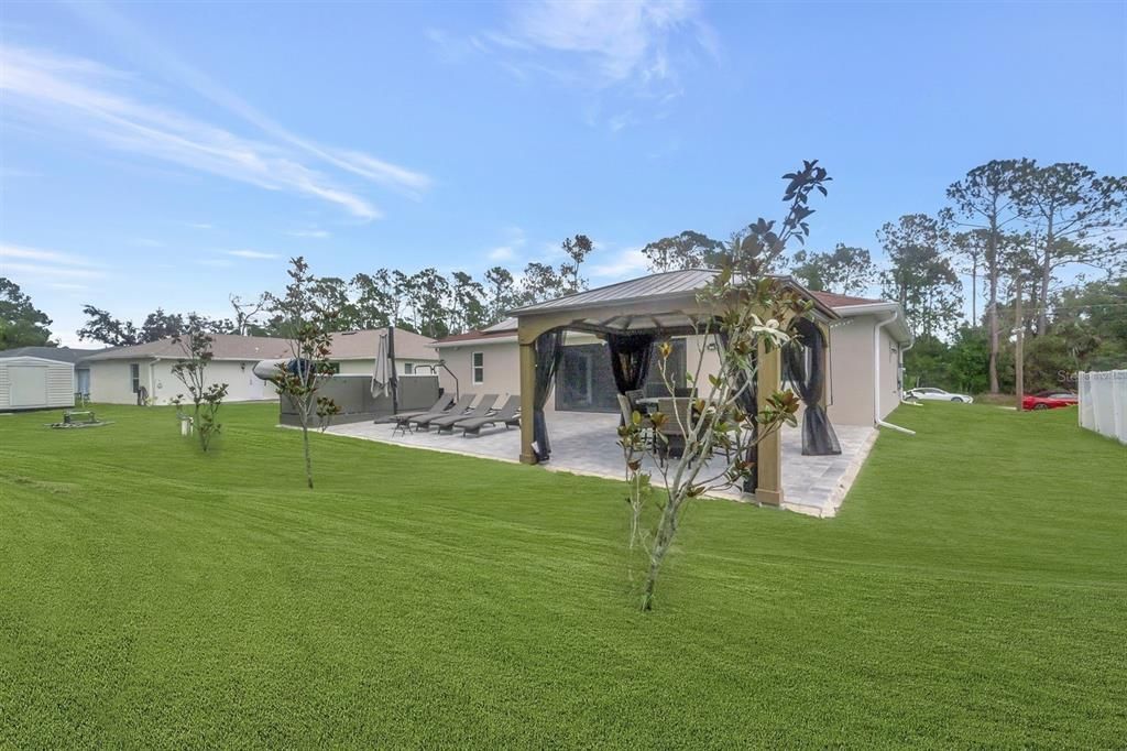 For Sale: $359,000 (3 beds, 2 baths, 1631 Square Feet)
