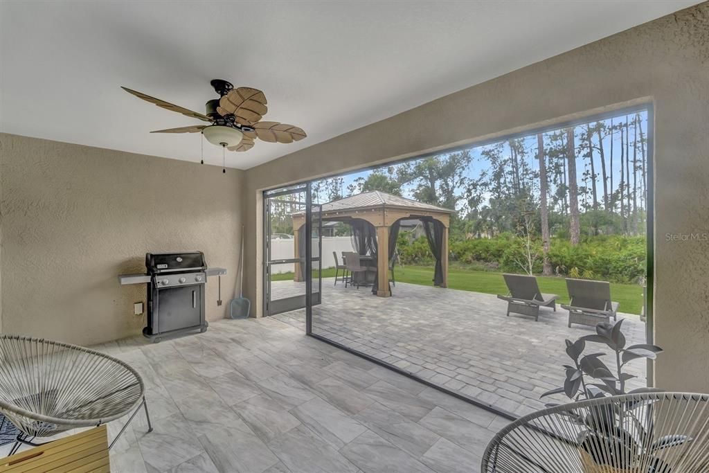 For Sale: $359,000 (3 beds, 2 baths, 1631 Square Feet)