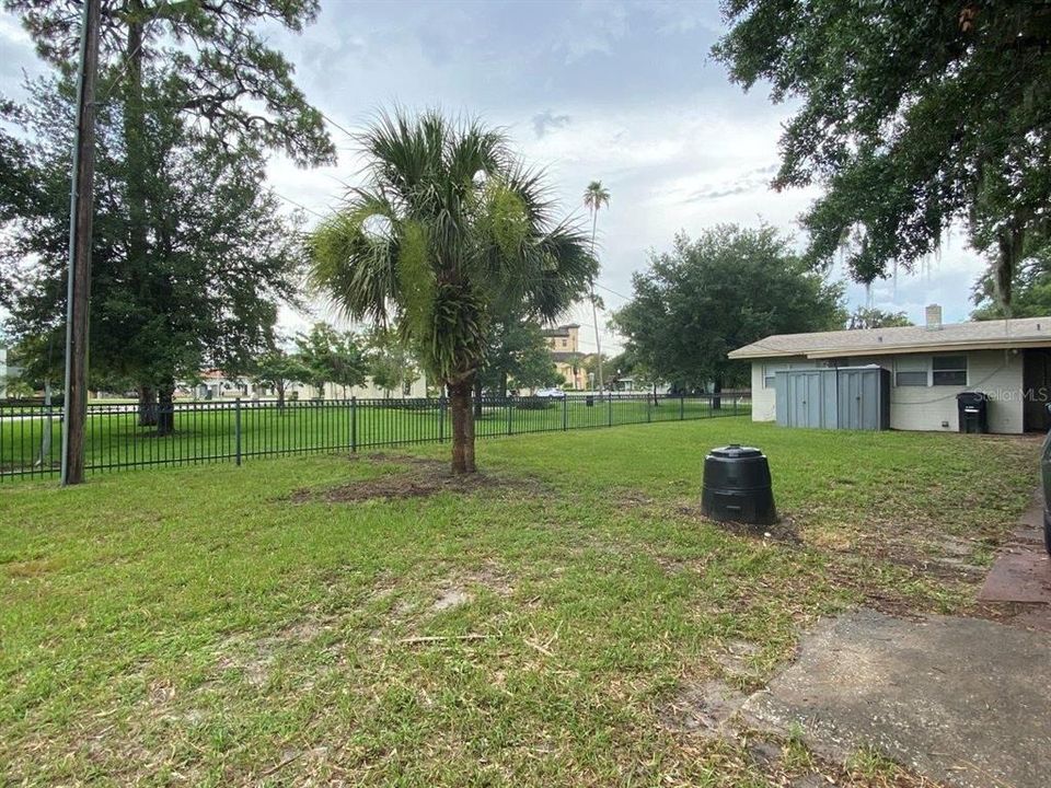 For Rent: $1,795 (2 beds, 1 baths, 972 Square Feet)