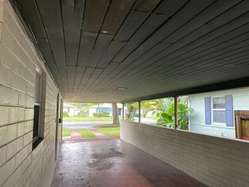 For Rent: $1,795 (2 beds, 1 baths, 972 Square Feet)