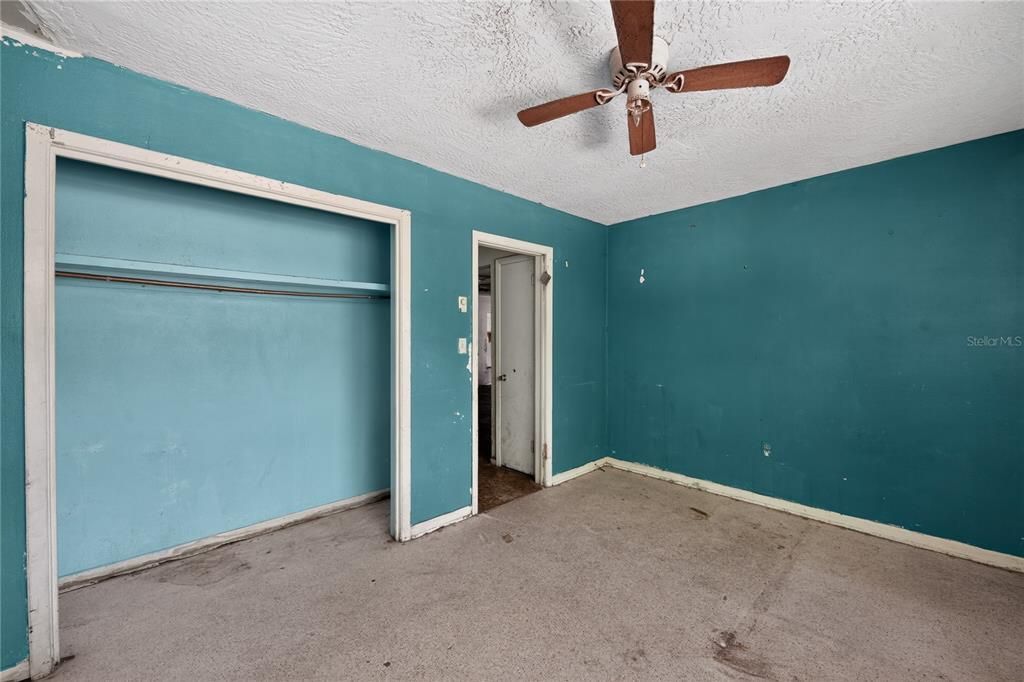 For Sale: $175,000 (2 beds, 2 baths, 1761 Square Feet)
