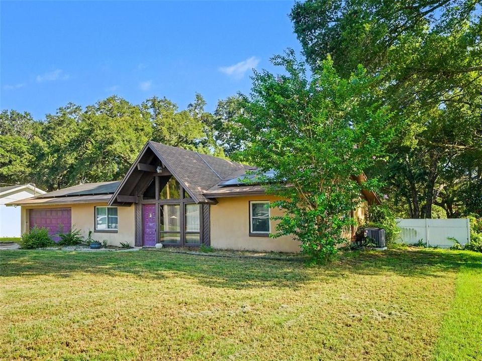 For Sale: $285,000 (3 beds, 2 baths, 1526 Square Feet)