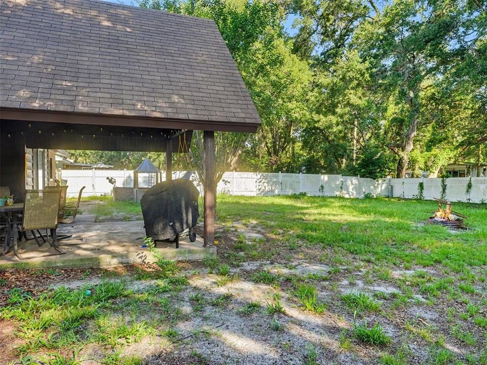 For Sale: $285,000 (3 beds, 2 baths, 1526 Square Feet)