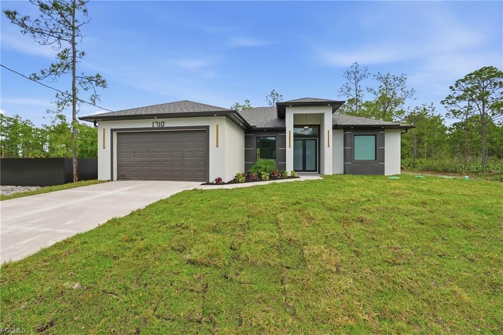 Vendido Recientemente: $391,000 (3 camas, 2 baños, 1975 Pies cuadrados)