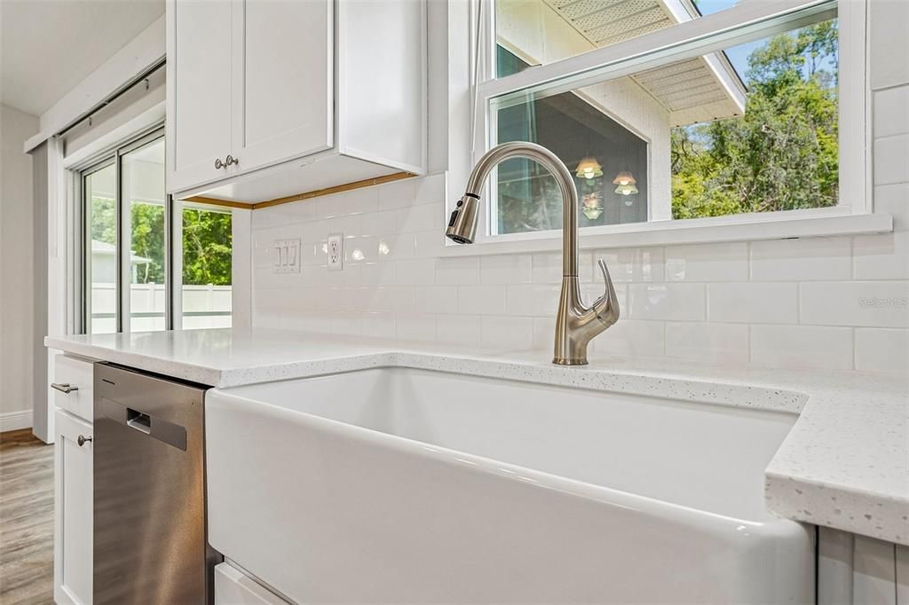 For Sale: $305,900 (3 beds, 2 baths, 1454 Square Feet)