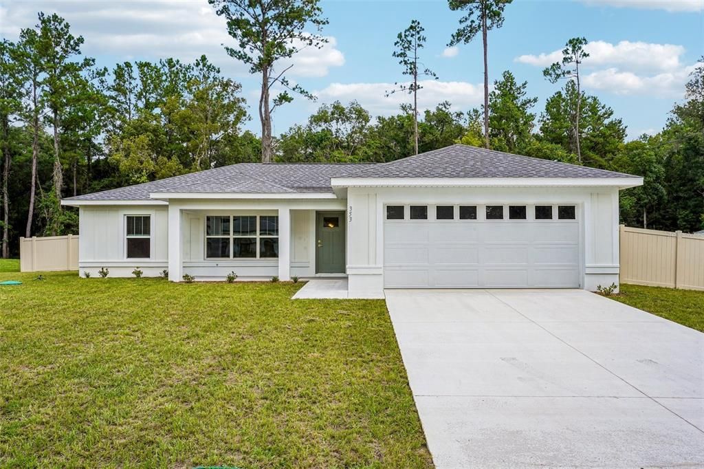 For Sale: $305,900 (3 beds, 2 baths, 1454 Square Feet)