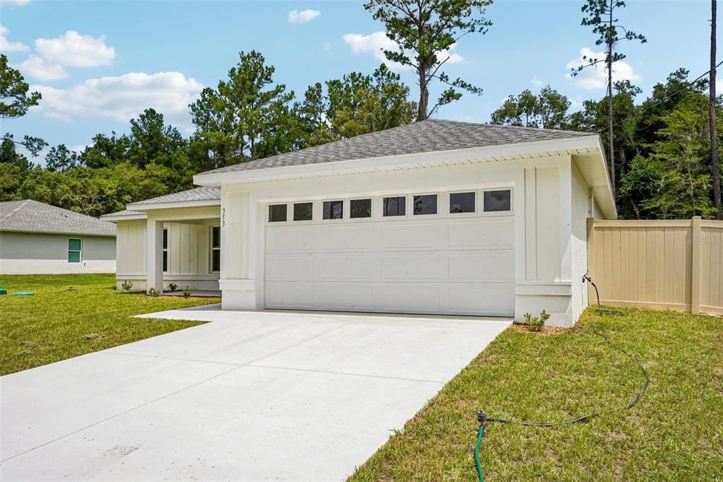 For Sale: $305,900 (3 beds, 2 baths, 1454 Square Feet)