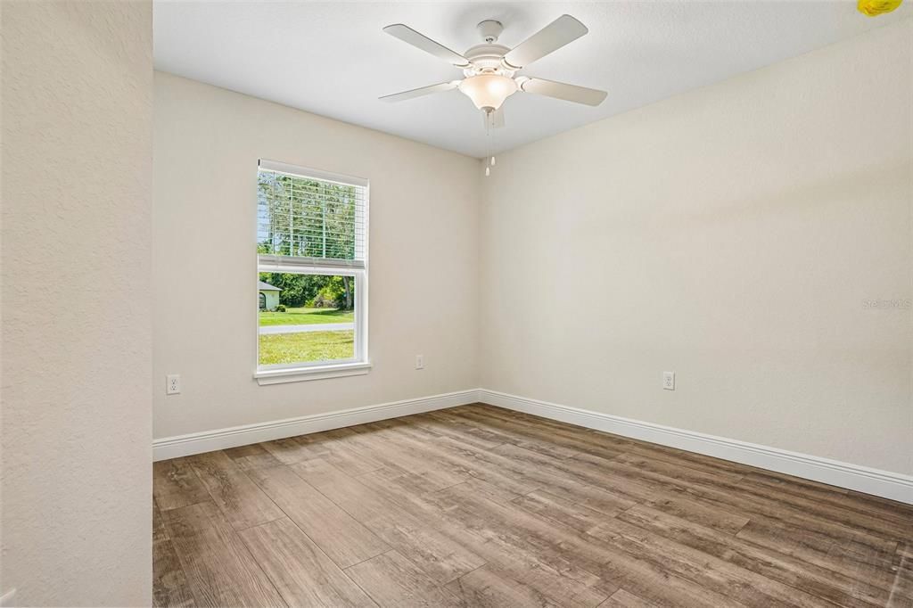 For Sale: $305,900 (3 beds, 2 baths, 1454 Square Feet)