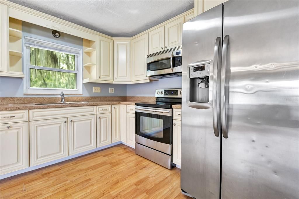 En Venta: $298,000 (3 camas, 1 baños, 1391 Pies cuadrados)