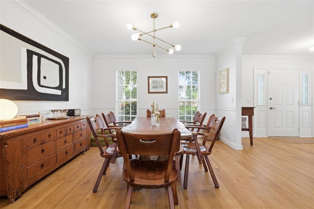 For Sale: $724,900 (4 beds, 2 baths, 2454 Square Feet)