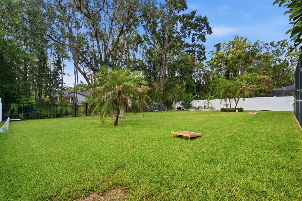For Sale: $724,900 (4 beds, 2 baths, 2454 Square Feet)