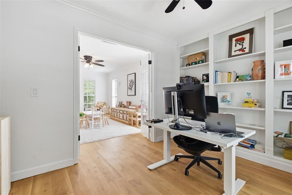 For Sale: $724,900 (4 beds, 2 baths, 2454 Square Feet)