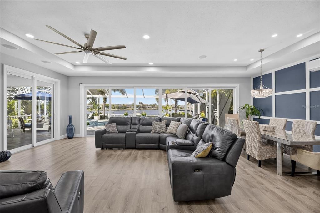 En Venta: $1,275,000 (6 camas, 3 baños, 3366 Pies cuadrados)