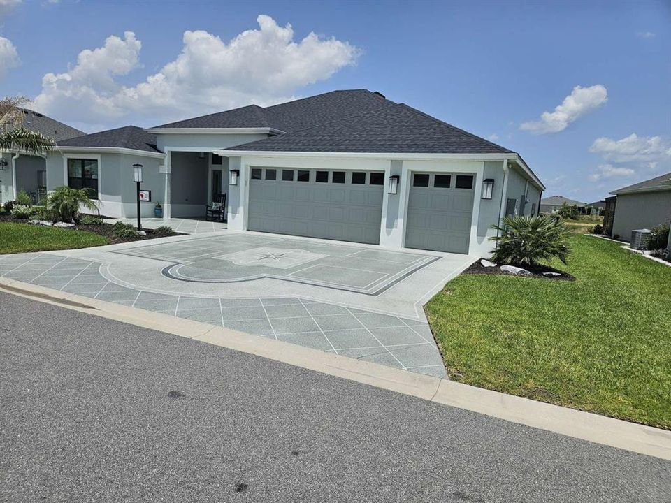For Sale: $1,200,000 (4 beds, 3 baths, 2378 Square Feet)