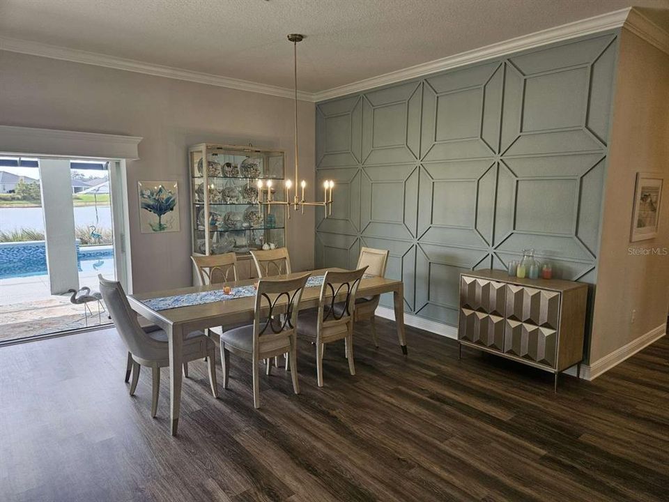 For Sale: $1,200,000 (4 beds, 3 baths, 2378 Square Feet)