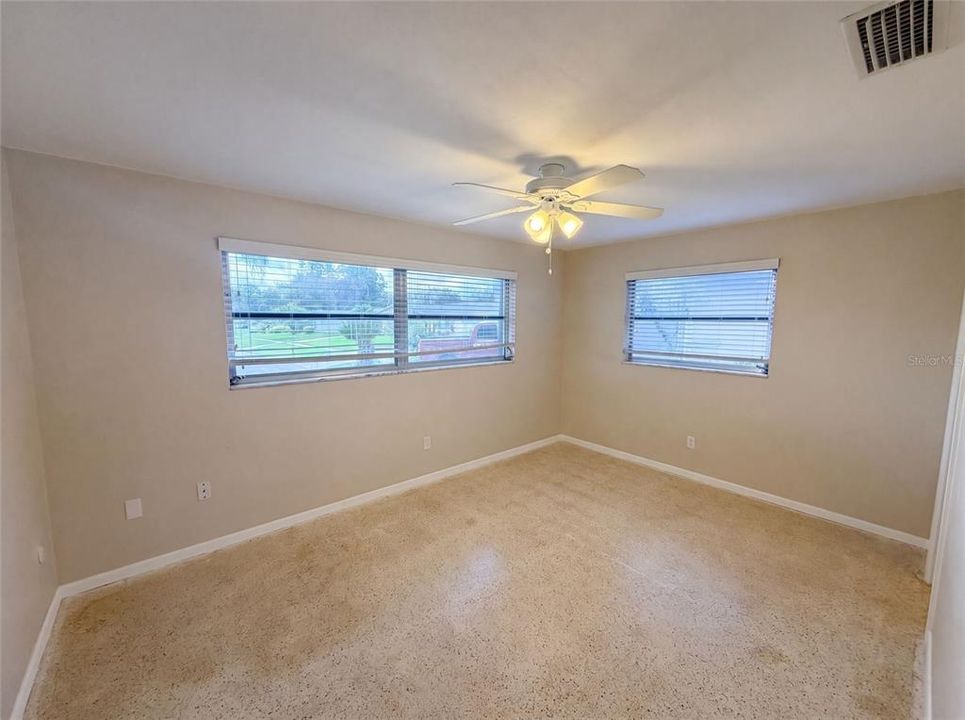 For Sale: $335,000 (2 beds, 2 baths, 1545 Square Feet)