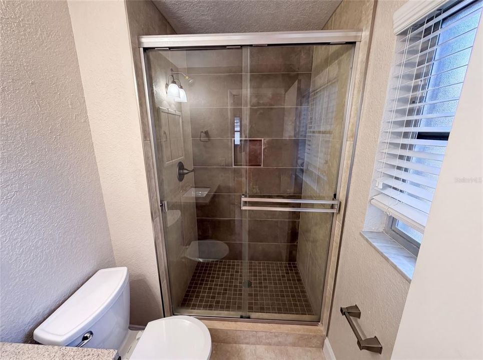 For Sale: $335,000 (2 beds, 2 baths, 1545 Square Feet)