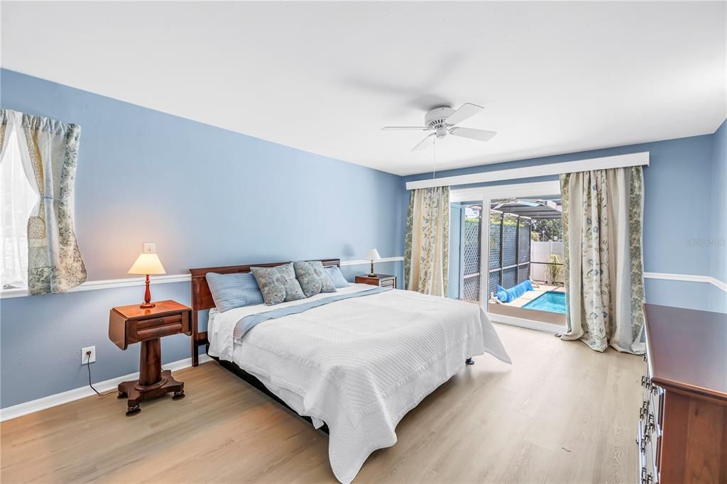 En Venta: $690,000 (4 camas, 2 baños, 2860 Pies cuadrados)