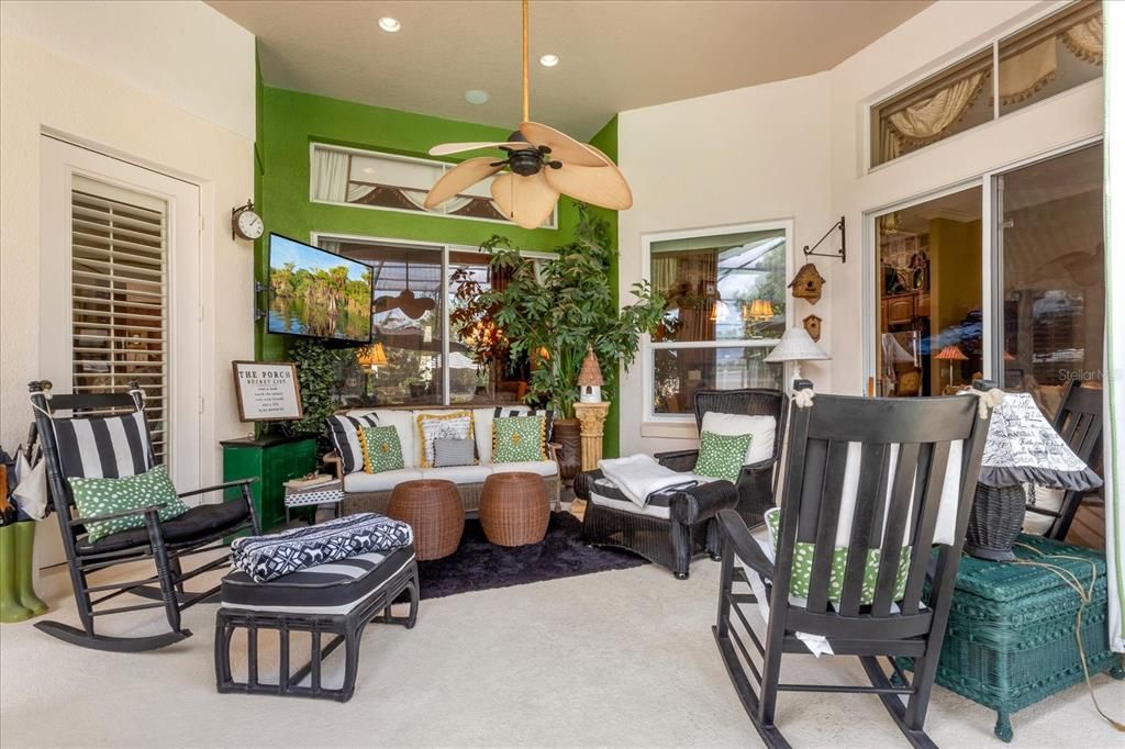 For Sale: $709,000 (5 beds, 4 baths, 3266 Square Feet)