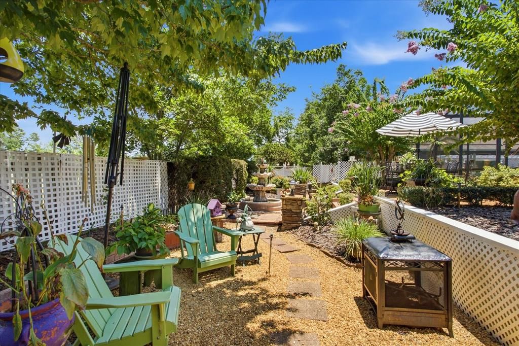 For Sale: $709,000 (5 beds, 4 baths, 3266 Square Feet)