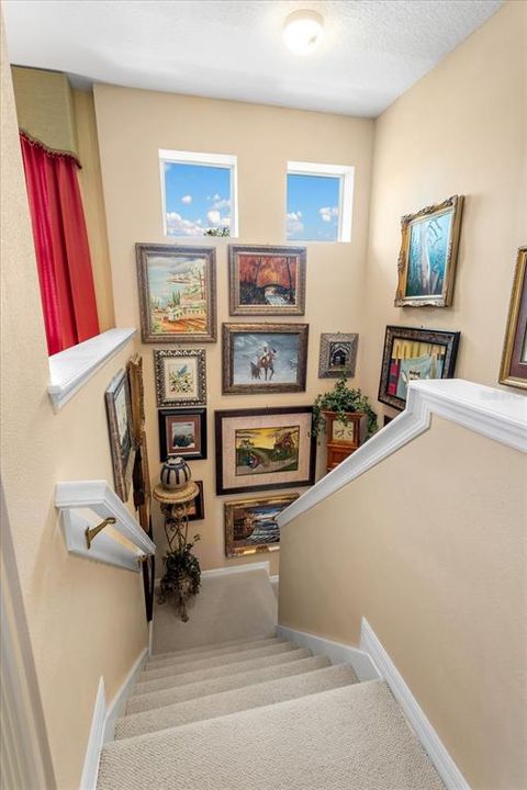 For Sale: $709,000 (5 beds, 4 baths, 3266 Square Feet)