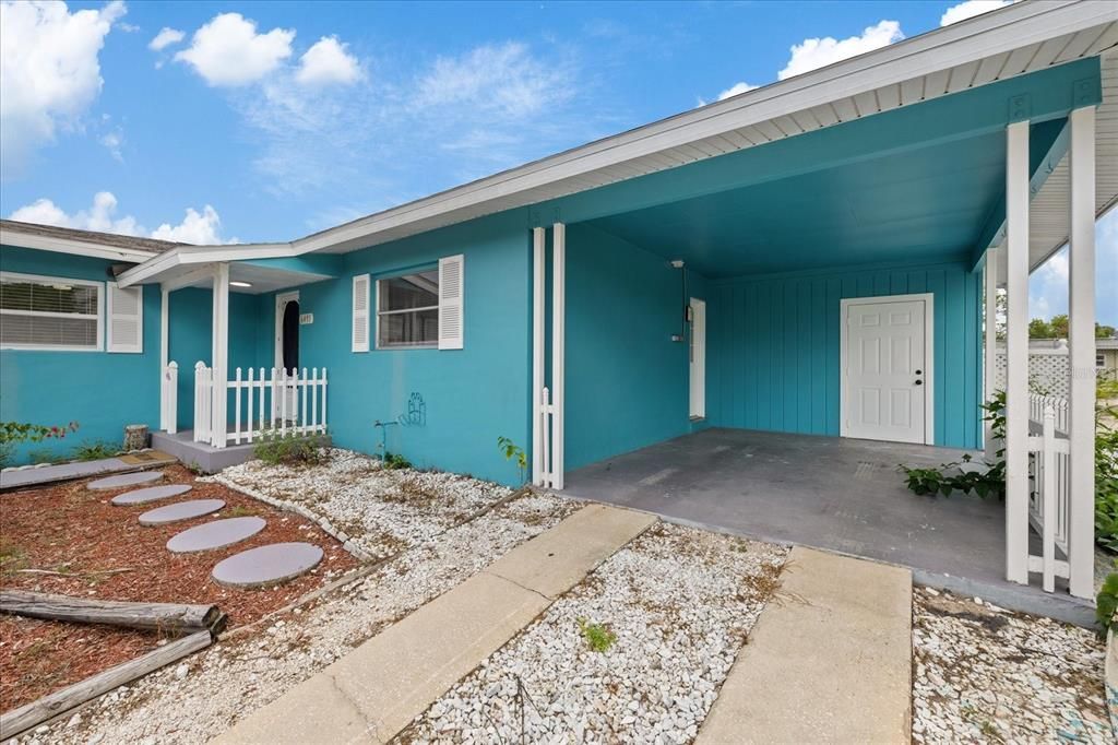 For Sale: $280,000 (2 beds, 1 baths, 1376 Square Feet)