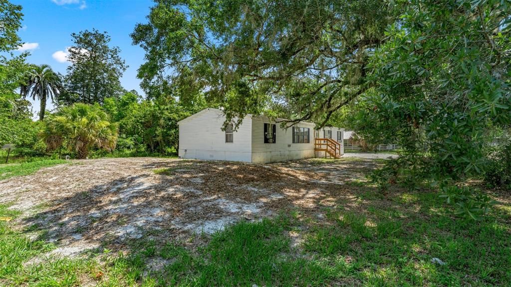 For Sale: $185,000 (3 beds, 2 baths, 1400 Square Feet)