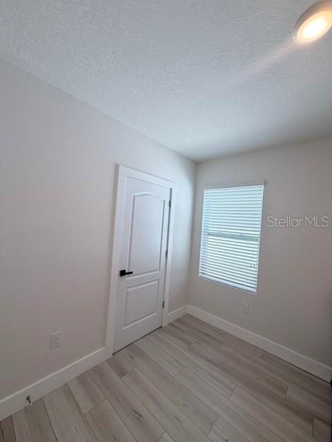 En Renta: $2,300 (4 camas, 2 baños, 1730 Pies cuadrados)