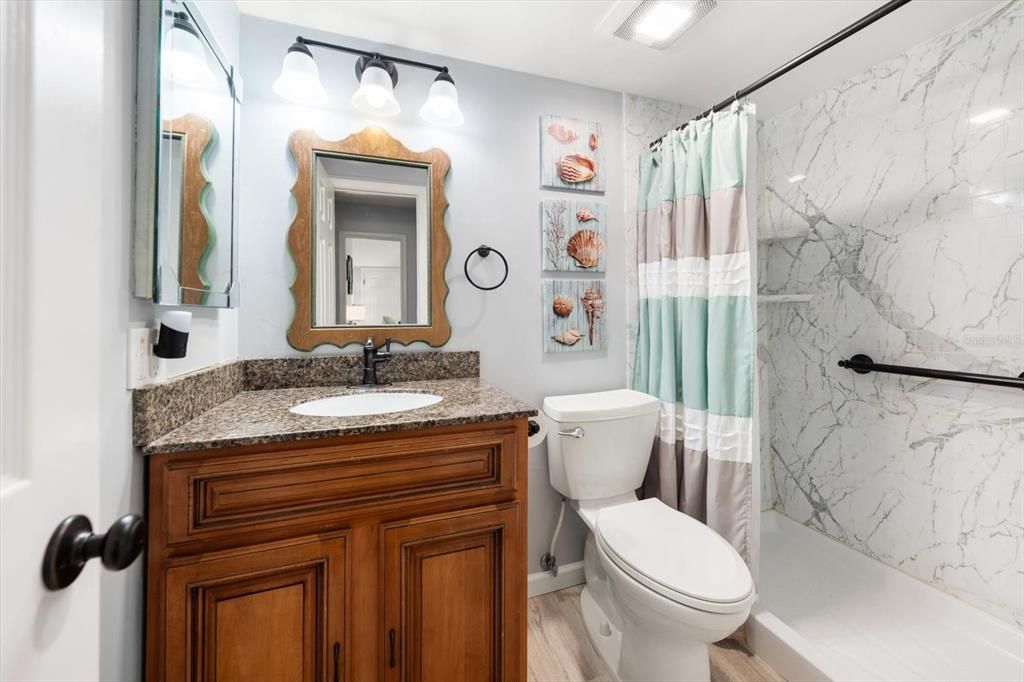 For Sale: $650,000 (2 beds, 2 baths, 1162 Square Feet)