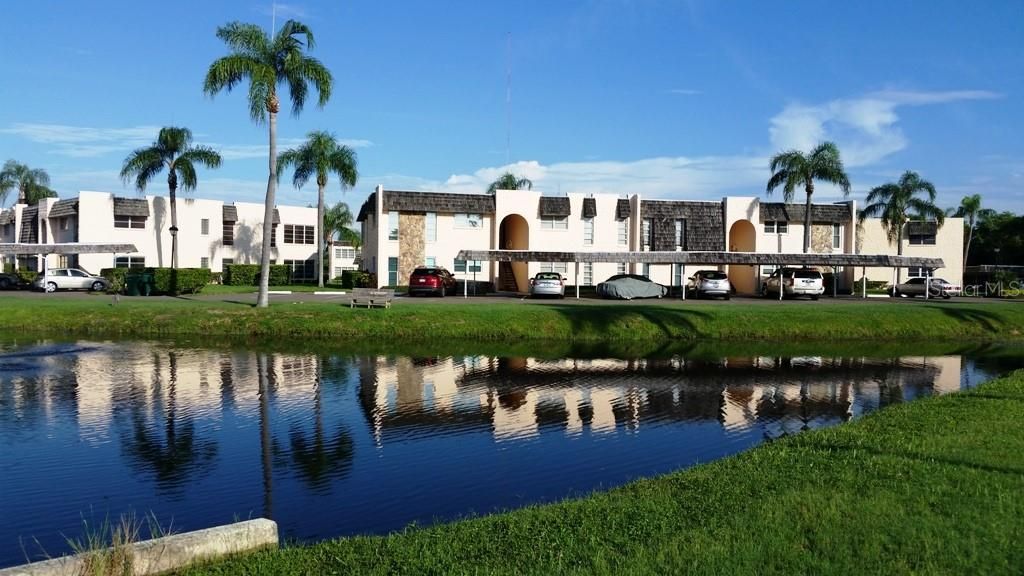 На продажу: $164,500 (2 спален, 1 ванн, 1285 Квадратных фут)