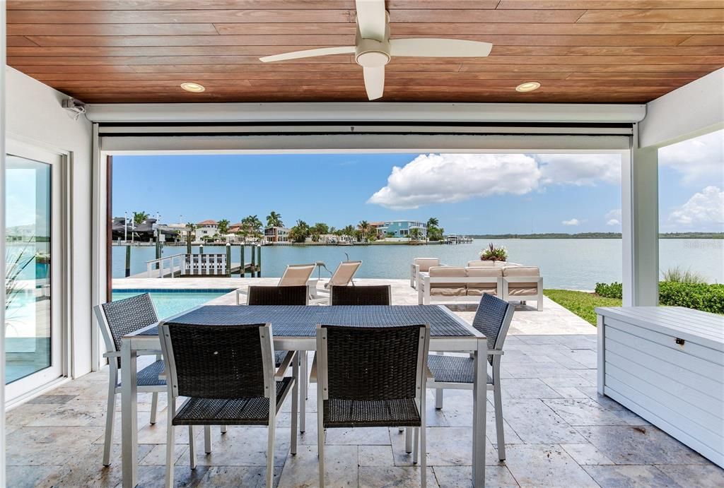 For Sale: $2,100,000 (3 beds, 3 baths, 2620 Square Feet)