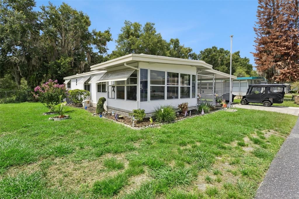 For Sale: $135,000 (2 beds, 2 baths, 1352 Square Feet)