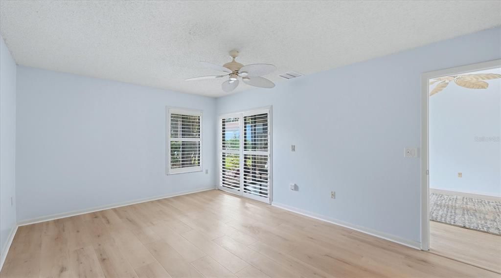 For Rent: $2,200 (2 beds, 2 baths, 1064 Square Feet)