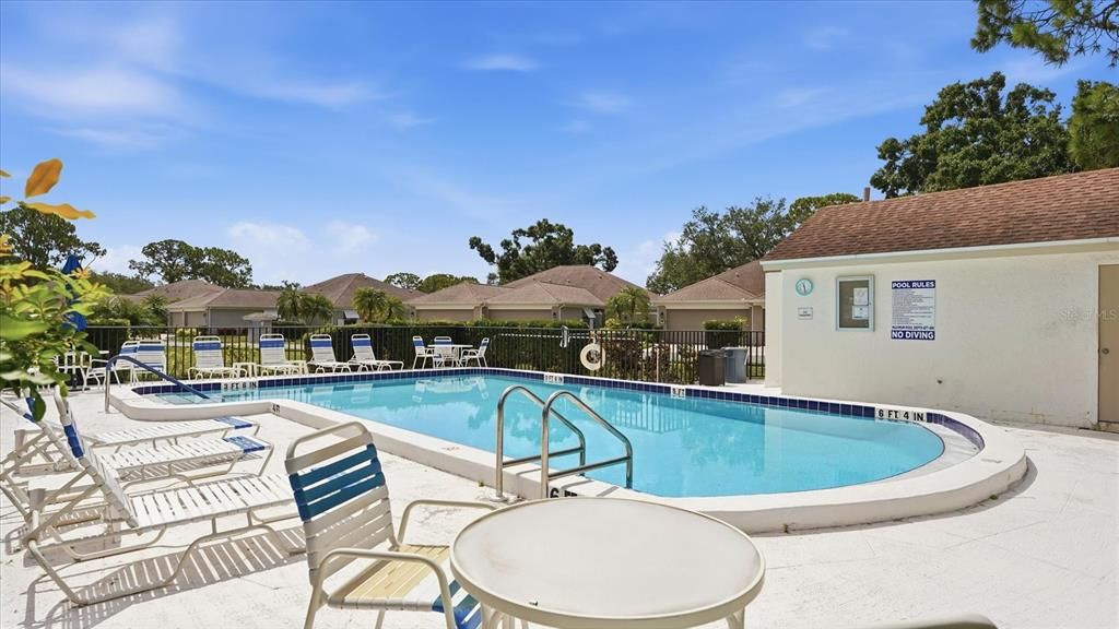 For Rent: $2,200 (2 beds, 2 baths, 1064 Square Feet)