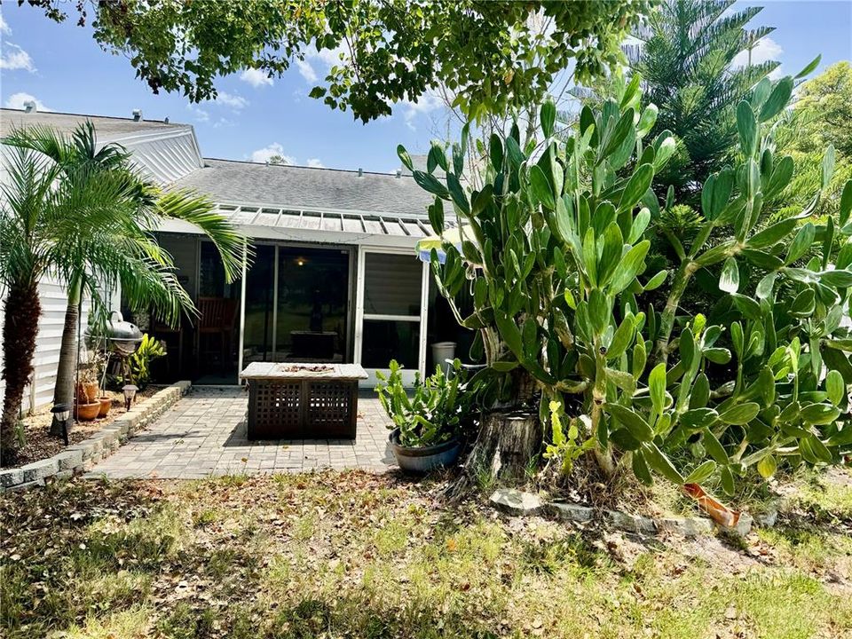 En Venta: $249,500 (2 camas, 2 baños, 976 Pies cuadrados)