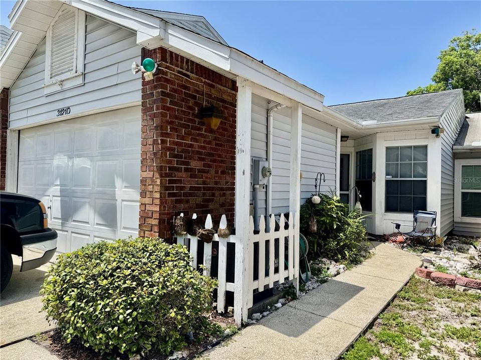 En Venta: $249,500 (2 camas, 2 baños, 976 Pies cuadrados)