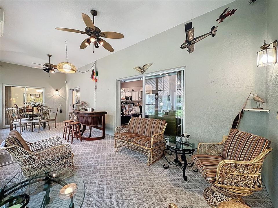 Active With Contract: $299,900 (2 beds, 2 baths, 2071 Square Feet)