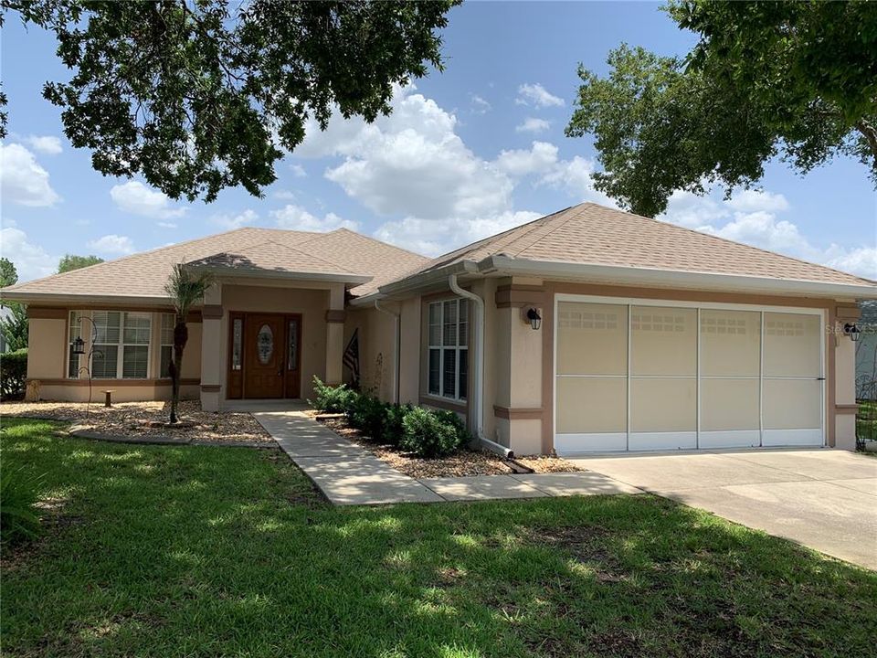 For Sale: $241,300 (2 beds, 2 baths, 1624 Square Feet)