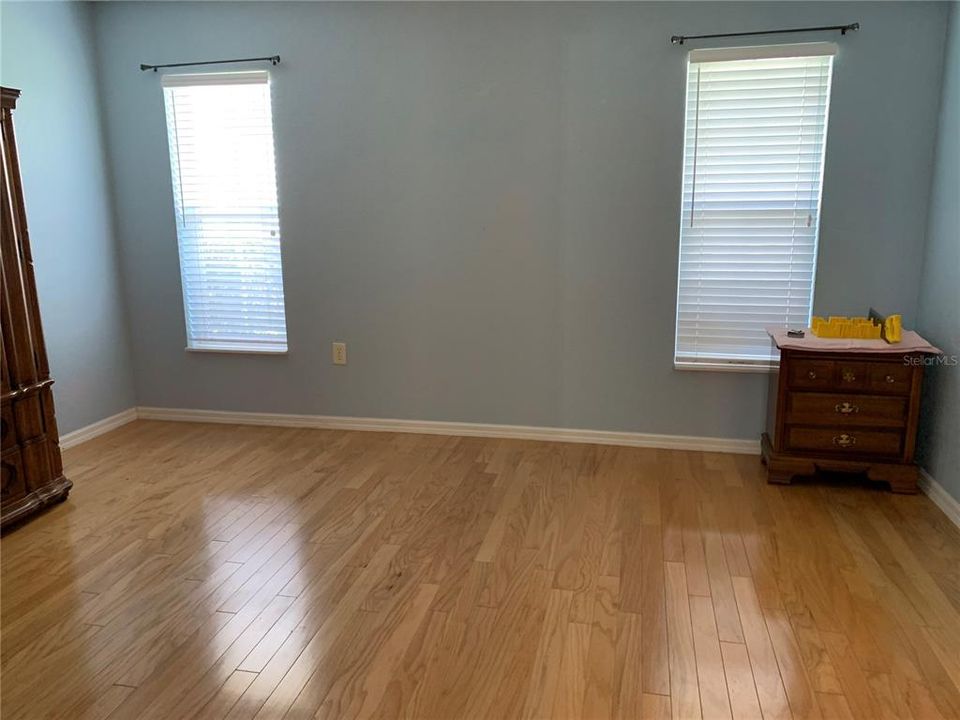 For Sale: $241,300 (2 beds, 2 baths, 1624 Square Feet)