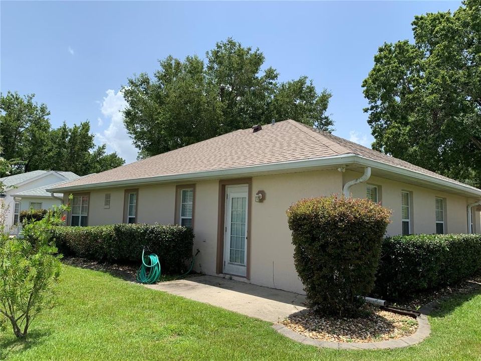 For Sale: $241,300 (2 beds, 2 baths, 1624 Square Feet)