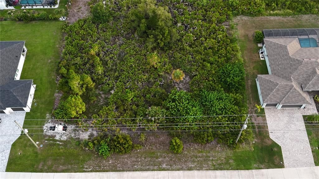 En Venta: $47,000 (0.23 acres)