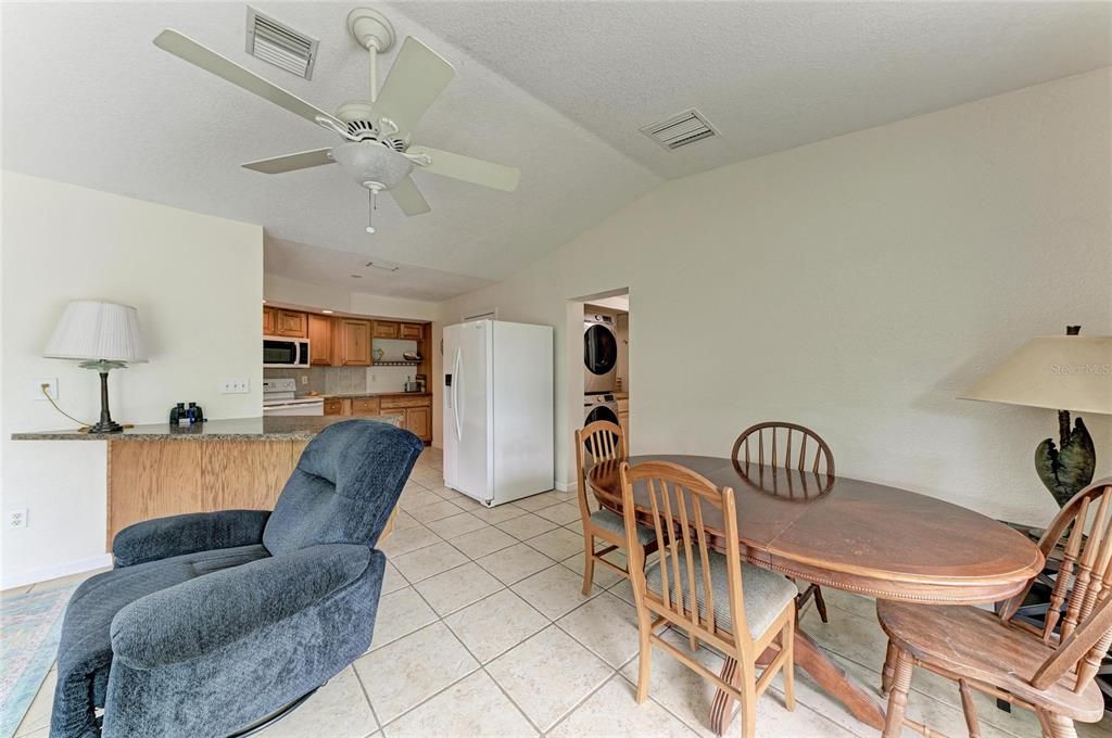 For Sale: $268,000 (3 beds, 2 baths, 1362 Square Feet)