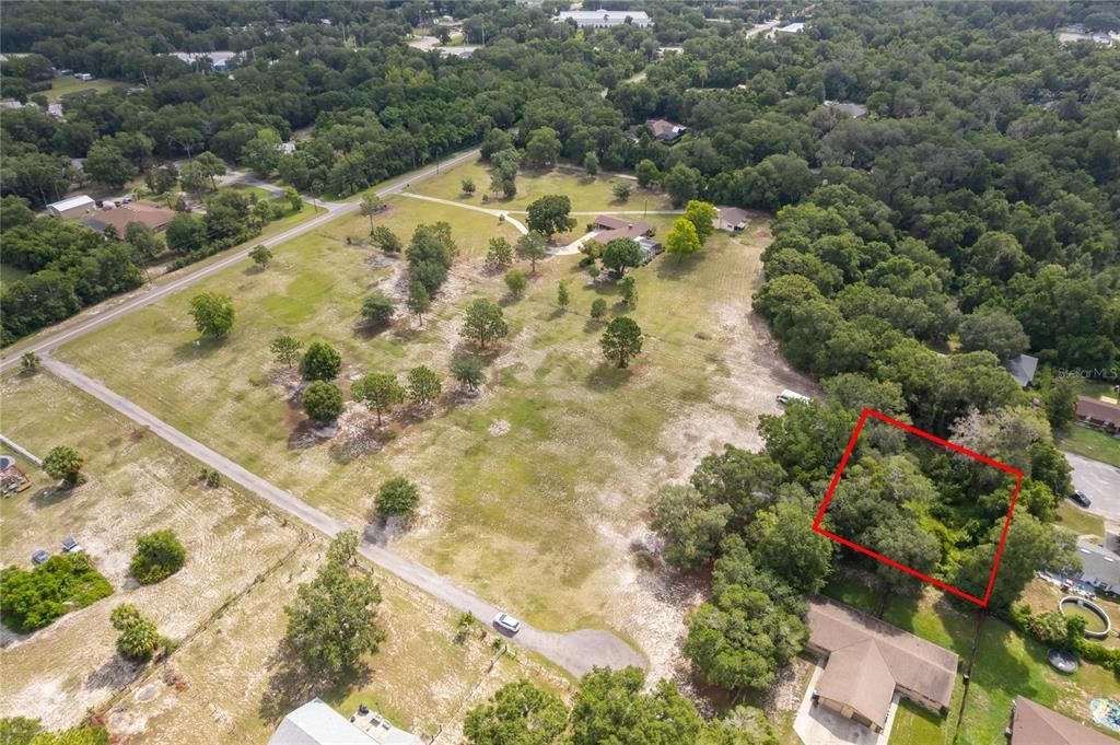 待售: $75,000 (0.31 acres)